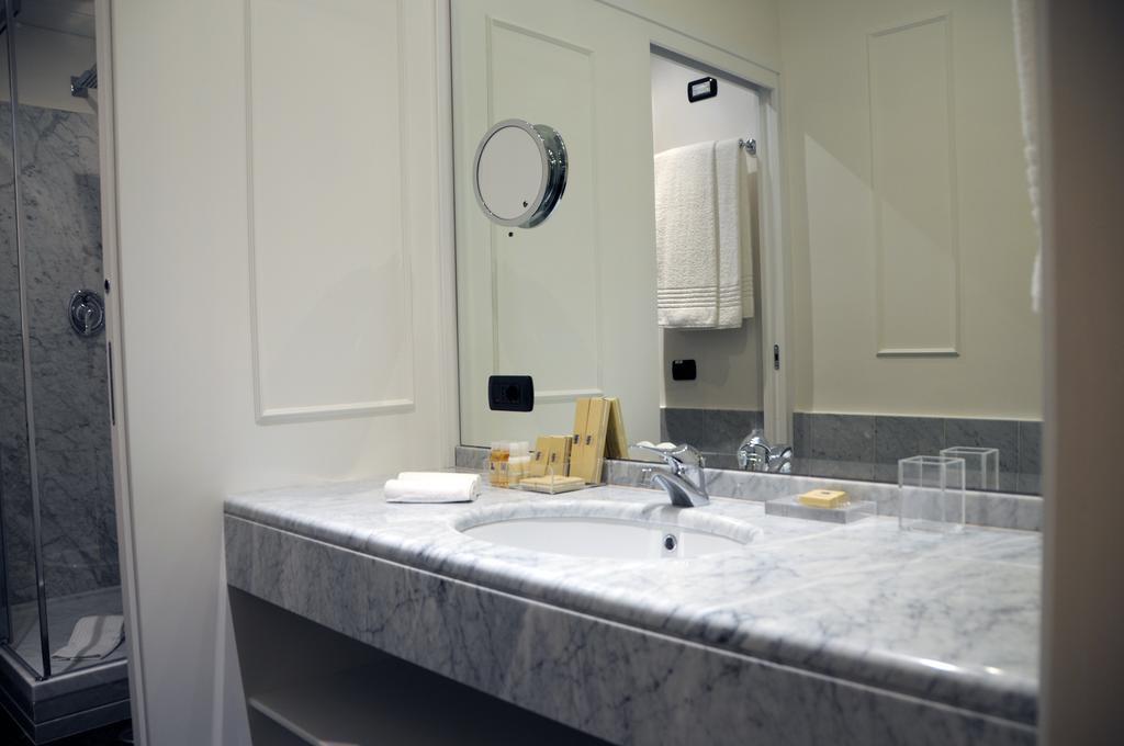 Suite Fontana Di Trevi Roma Ngoại thất bức ảnh