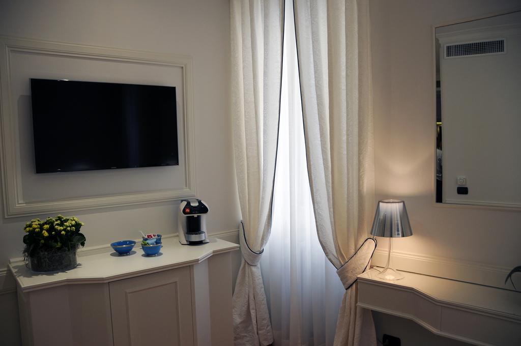 Suite Fontana Di Trevi Roma Phòng bức ảnh
