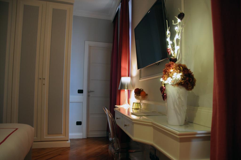 Suite Fontana Di Trevi Roma Phòng bức ảnh